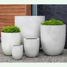 Pots & Planters